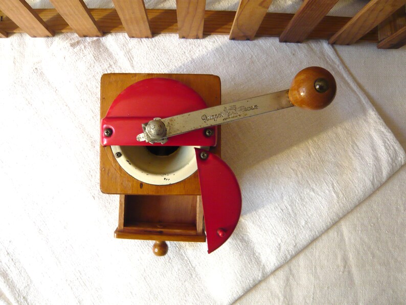 Peugeot Coffee Grinder French Vintage Coffee Mill 1950s Kitchen Decor Kitchen Accessories image 4