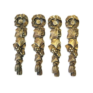 Antique Hardware Ormolu Bronze Ornaments Home decor Set of 4 Antique Furniture Ornaments 19th century