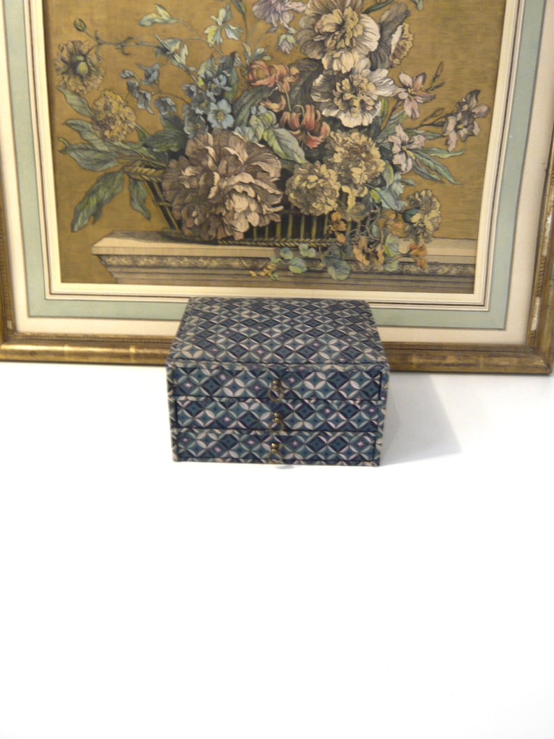 Antique fabric covered box French Vintage fabric box French haberdashery box Drawers box 1950s image 4