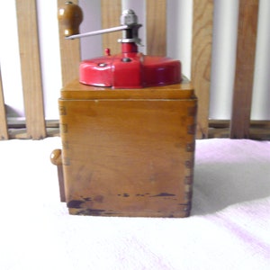Peugeot Coffee Grinder French Vintage Coffee Mill 1950s Kitchen Decor Kitchen Accessories image 5