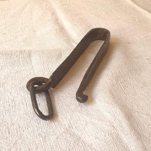 Antique Bucket Hook Forged Steel Hook Industrial Decor 19th Antique tools Well Contractor Tools Primitive Tools Bucket well hook 23 cm