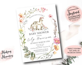 Puede incluir: Una invitación de baby shower imprimible con un diseño de corona floral. La invitación presenta una ilustración de acuarela de dos caballos y el texto "Por favor, únase a nosotros para una baby shower en honor a Lily Harrison, domingo 15 de marzo de 5 a 7 pm, Lily's Farm, 1234 East Main Street - Charlotte NC, Registrado en Belk, Target & Amazon, rsvp al 233.123.1233".