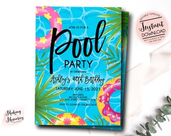 Peut inclure: Invitation à une fête de piscine avec un fond bleu, des palmiers et des anneaux gonflables colorés. Le texte indique "Rejoignez-nous pour une fête de piscine pour célébrer le 40e anniversaire d'Ashley, le samedi 15 juin 2021, de 16h00 à la maison de Nicole, 324 East Street, Charlotte NC, RSVP à Susan au 704.566.5654".