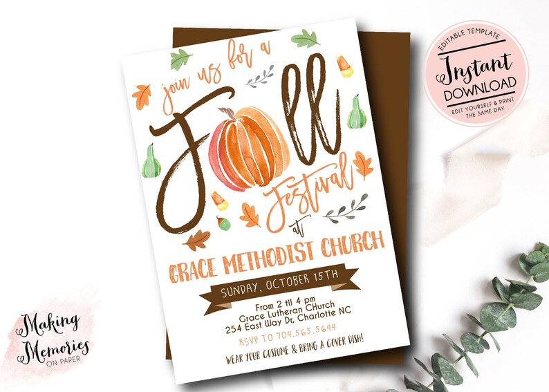 K&ouml;nnte beinhalten: Eine Einladung im Aquarellstil f&uuml;r ein Herbstfest mit einem orangefarbenen K&uuml;rbis, Herbstbl&auml;ttern und dem Text "Fall Festival at Grace Methodist Church". Enth&auml;lt Veranstaltungsdetails und RSVP-Informationen. Das Design befindet sich auf wei&szlig;em Hintergrund mit einem braunen Umschlag.