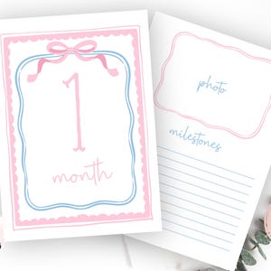 Tarjetas mensuales de hitos con lazo, tarjetas digitales de hitos para niña, tarjeta de hitos sureña, descarga instantánea preppy, minimalista en rosa y azul