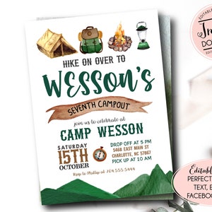 Könnte beinhalten: Eine grüne und braune Einladung zu einem siebten Geburtstags-Campout. Die Einladung zeigt eine Aquarell-Illustration eines Zeltes, eines Rucksacks, eines Lagerfeuers und einer Laterne. Der Text lautet "Hike on over to Wesson's Seventh Campout. Join us to celebrate at Camp Wesson. Saturday 15th October. Drop off at 5 PM 5468 East Main St Charlotte, NC 57867 Pick up at 10 AM. RSVP to Phillip at 704.555.5499."