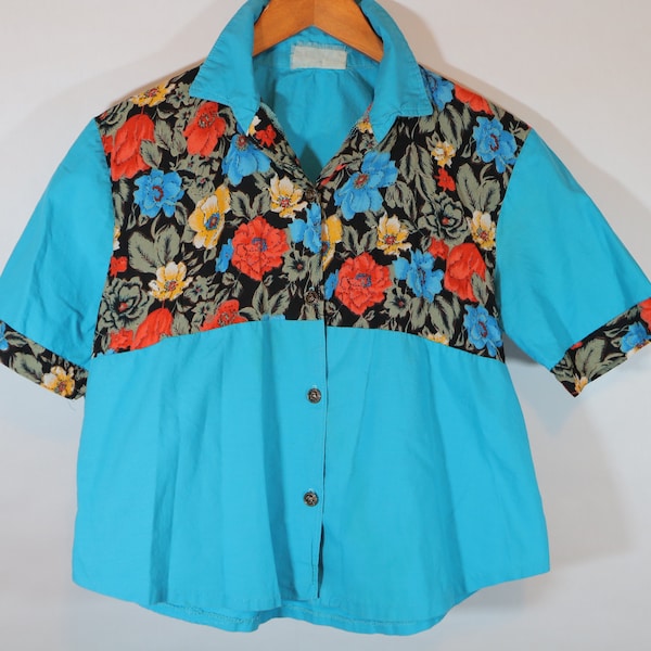 Vintage Blue Colorblock Floral Cropped Button Up Blouse