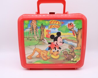 Vintage Walt Disney Aladdin Lunchbox Mickey Mouse Pluto Pooh Disney On Parade Vintage Walt Disney Aladdin Lunchbox Mickey Mouse Pluto Pooh Disney On Parade
