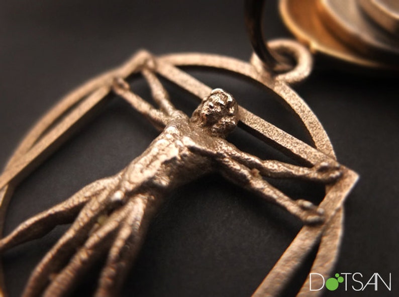 3D Printed Stainless Steel Vitruvian Man key Chain image 1