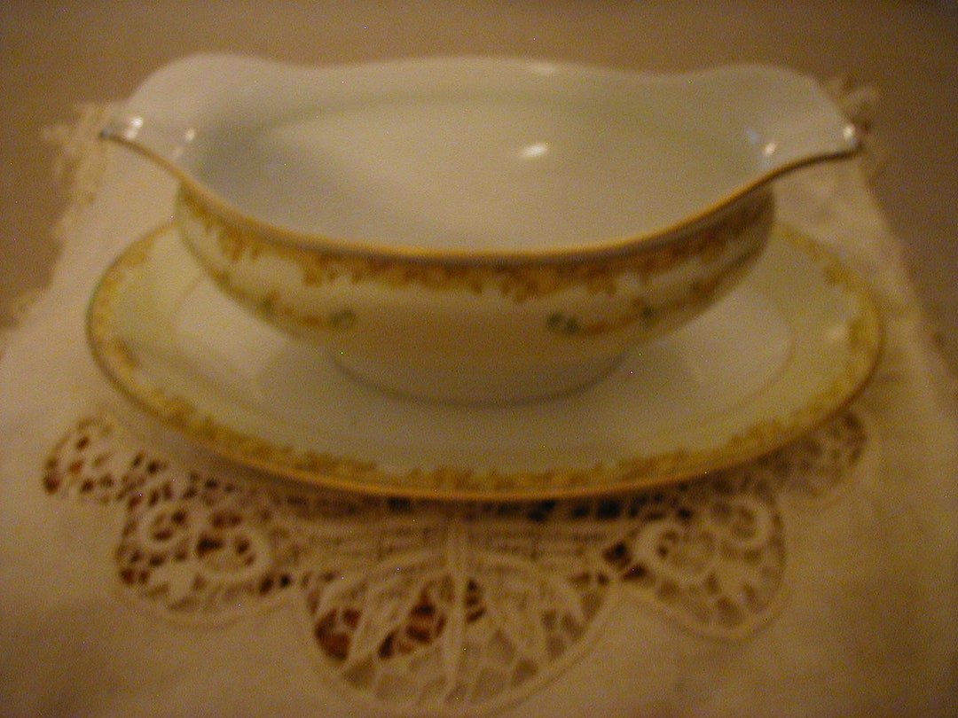 Beautiful Noritake Gravy Boat With Attached Underplate. Mimi Etsy