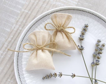 Mini Hessian Taschen, kleine Hochzeitsgeschenke, Musselin Taschen für die Braut, Geschenk Brautjungfer, Geburtstagsgeschenk Taschen, Gastgeschenke, Taufe Taschen, Danke