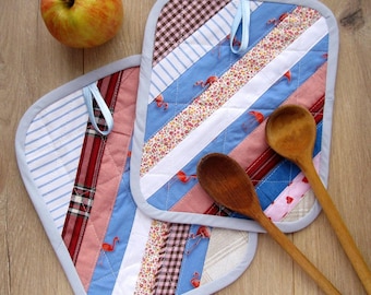 Set van 2 patchwork pannenlappen gestreepte pannenlappen met roze flamingo Gewatteerde katoenen pannenlappen om te koken keuken boerderijstijl hot pads