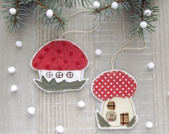 Red Christmas decor, Amanita tiny house, Holiday scrappy decoration, Mushroom cute ornaments, Primitive small home, Upcycle quilting cotton