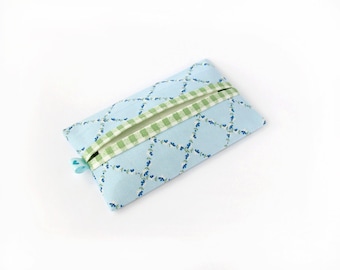 Niebieskie etui na chusteczki, kieszonkowy uchwyt na chusteczki podróżne, prezent na powrót do szkoły, kieszonkowy pokrowiec na chusteczki z motywem kwiatowym