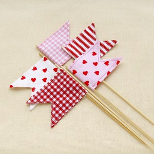 Happy Flags Valentine's Day, red heart, pink decorations handmade SET of 5 image 4