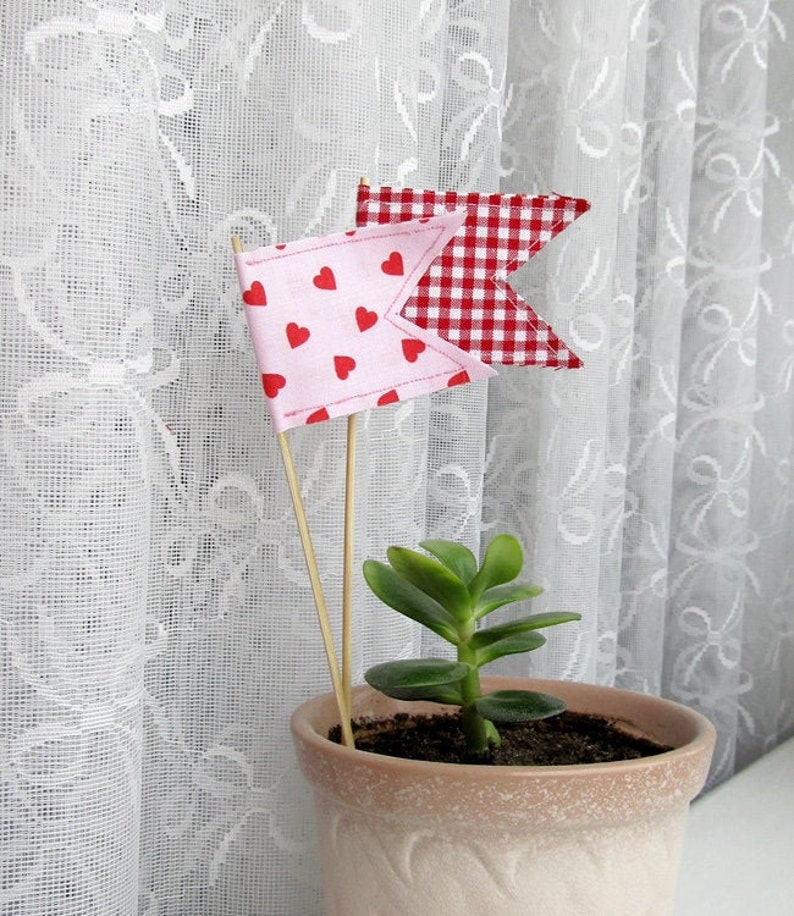 Happy Flags Valentine's Day, red heart, pink decorations handmade SET of 5 image 1