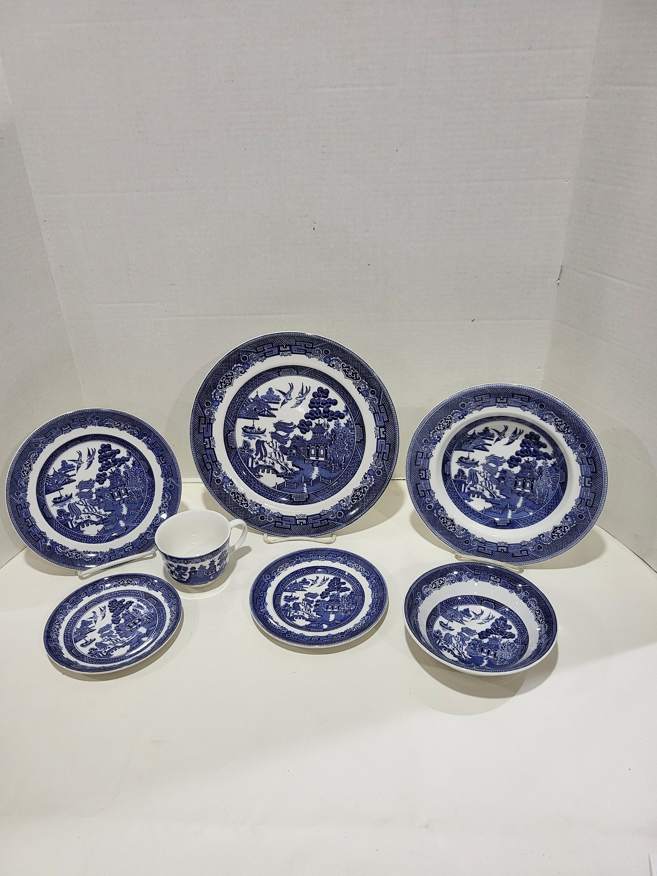 Johnson Brothers Blue Willow Dinnerware, 7 Piece Place Setting - Etsy