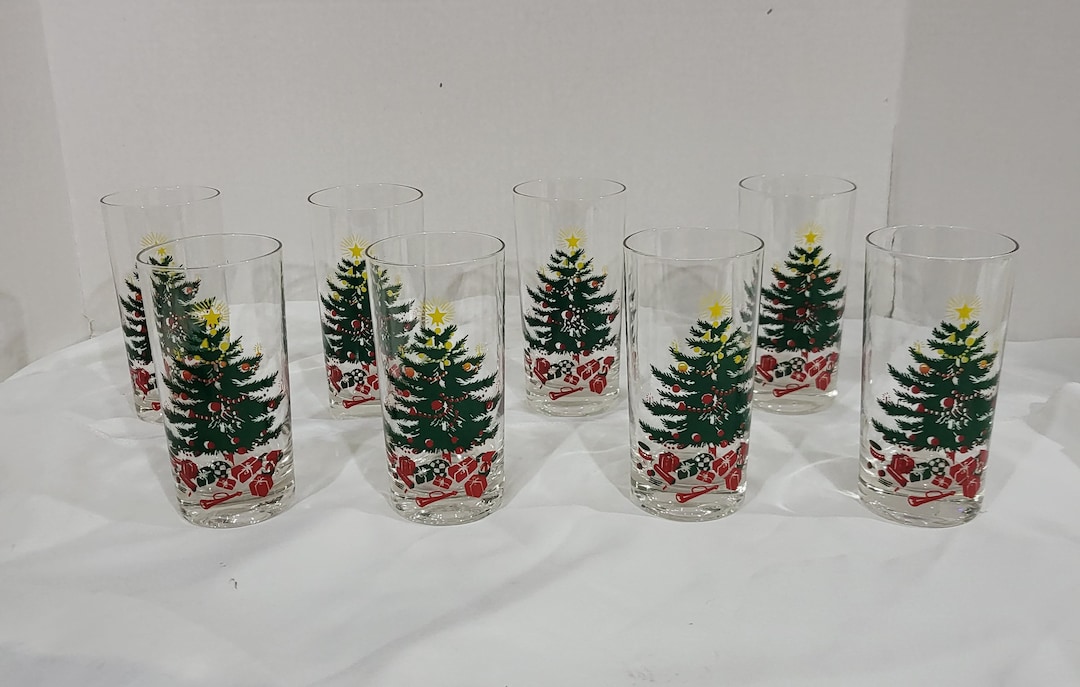 Vintage Christmas Tree Glasses Set of 8 Etsy