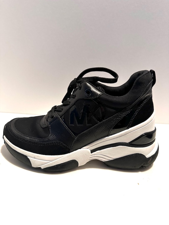 MICHAEL KORRS Mickey Trainers Size Trainers New