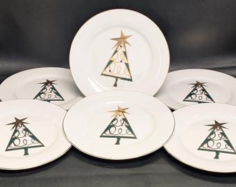 Pier 1- Christmas Tree- Green Tree Salad/ Dessert Plates