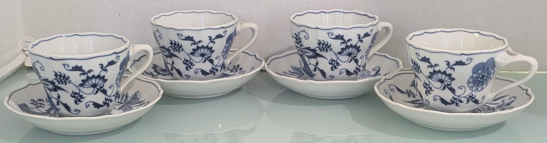 Set of 4 Blue Danube Tea Cups & Saucers -japan/blue Onion Pattern - Etsy