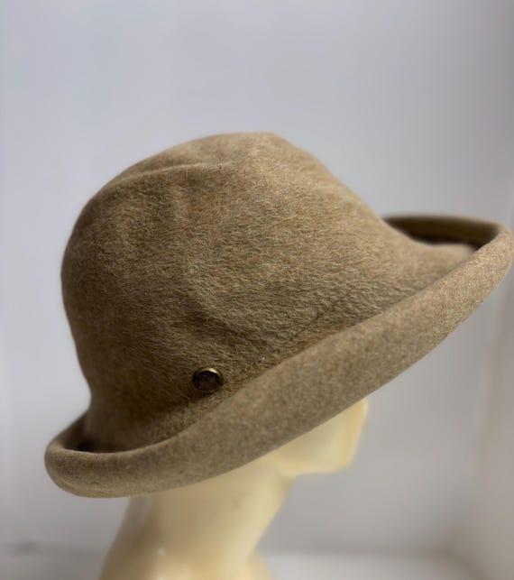 Eric Javits Packable Wool Hat. Camel Color. EUC. - image 8