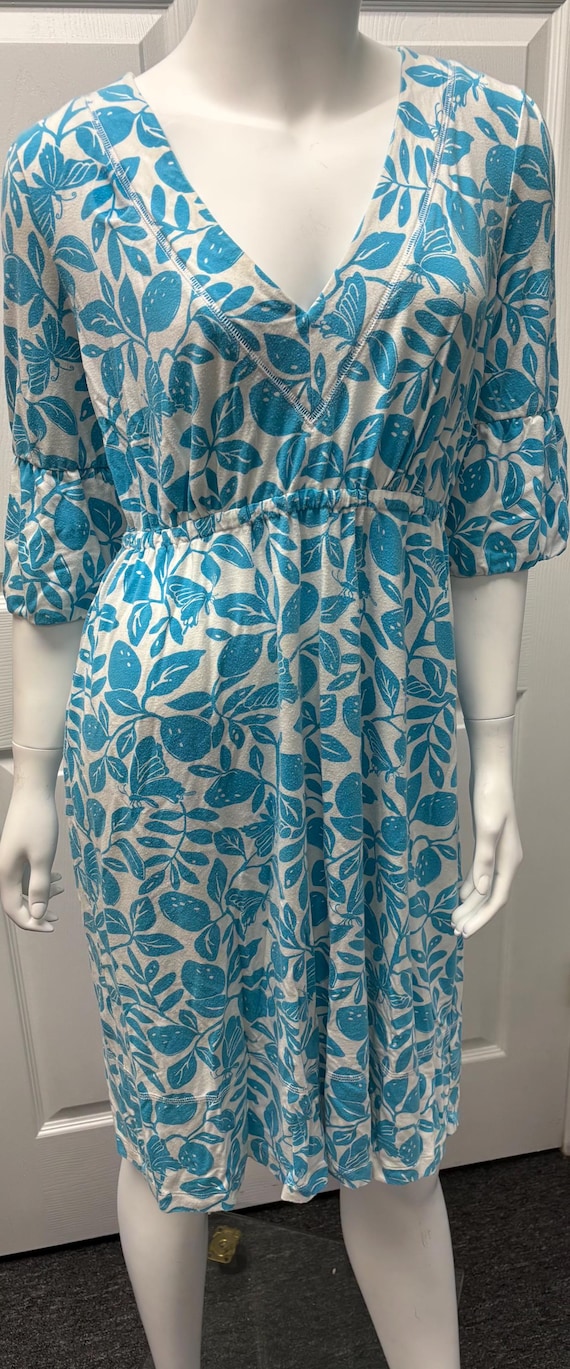 Lilly Pulitzer Blue White Floral Print Dress Womens Medium 3/4 Sleeve Elastic Waist Lilly Pulitzer Blue White Floral Print Dress Womens Medium 3/4 Sleeve Elastic Waist