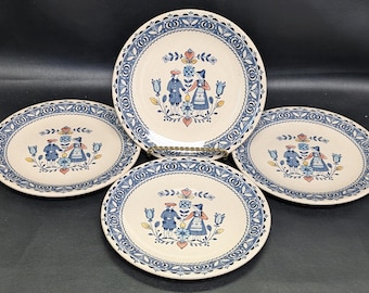 Set Of 4- Bread & Butter Plates- Hearts And Flower Smooth Pattern- Johnson Brothers