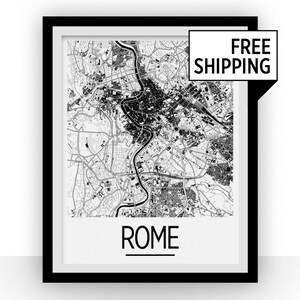 Puede incluir: Impresi&oacute;n de mapa en blanco y negro de Roma, Italia. El mapa est&aacute; enmarcado en un marco negro con un passe-partout blanco. La impresi&oacute;n tiene la palabra "ROMA" en texto negro en la parte inferior.