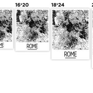 Puede incluir: Un mapa de Roma, Italia, en blanco y negro, impreso en papel blanco. El mapa est&aacute; disponible en varios tama&ntilde;os, que van desde 8,5 x 11 pulgadas hasta 24 x 36 pulgadas.