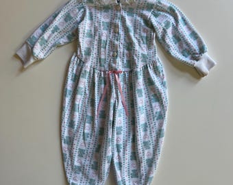 Vintage One Piece Coverall White with Teal Teddy Bears and Pink Hearts in Linear Pattern by Carters Lace Trim Collar White Button Front