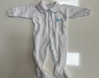 Vintage White Terry Cloth Baby Footie Circular Pattern Collar with Baby Blue Scallop Trim and Deer Embroidery by Bonnie Brae Baby Unisex