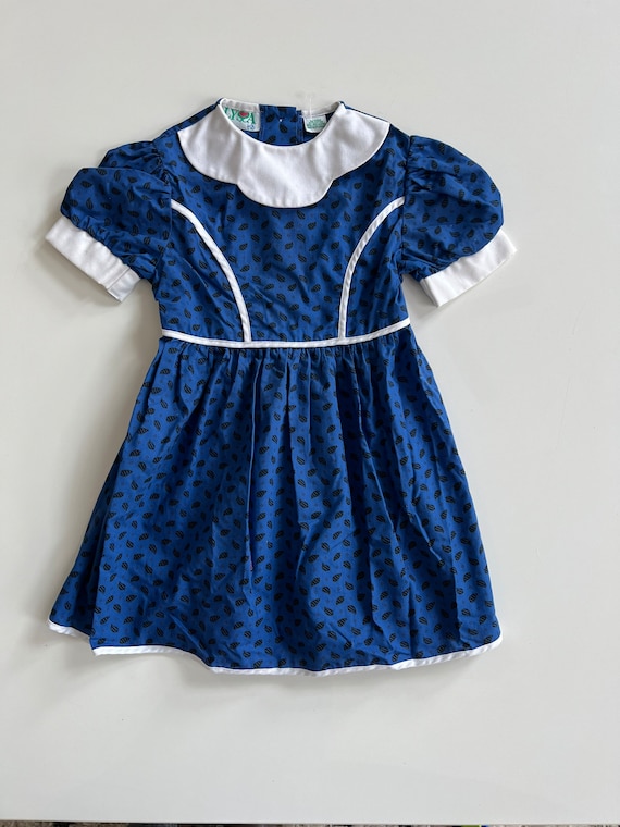 Vintage Royal Blue Dress with Collar and White Pip