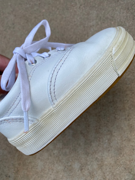Vintage 90s Thick Sole White Sneaker Stacked Platform Sneaker