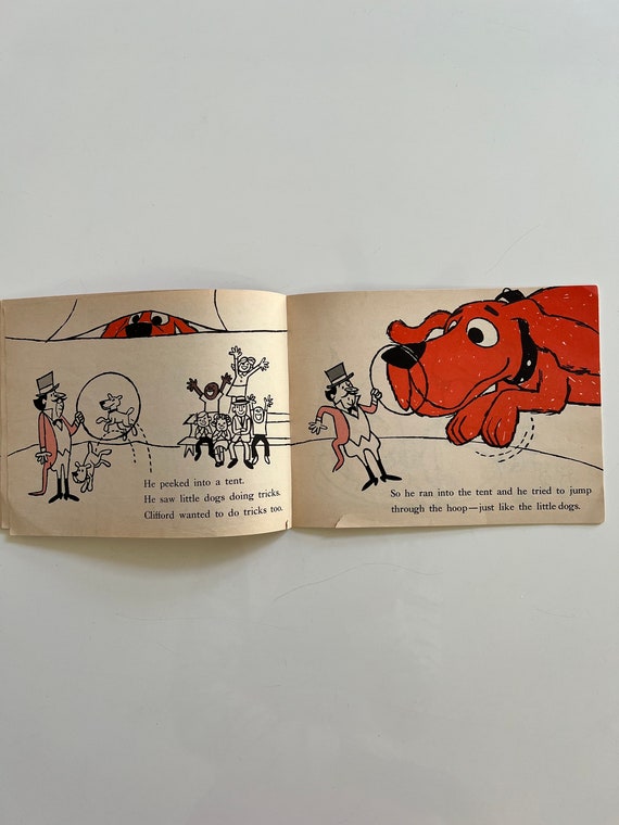 絵本・児童書 First little readers MaiyaPen Clifford Clifford the Big Red Dog Clifford the Small Red Puppy