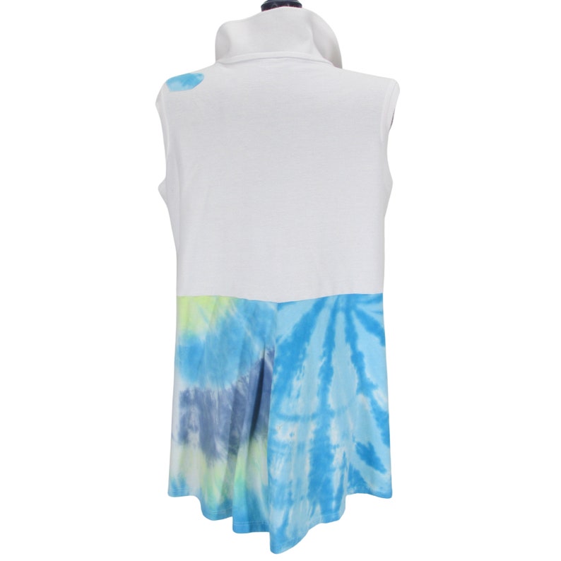 Upcycled Plus Size Tunic Patchwork Tie Dye White Bodice Heart Appliques Sleeveless Summer Clothing image 6