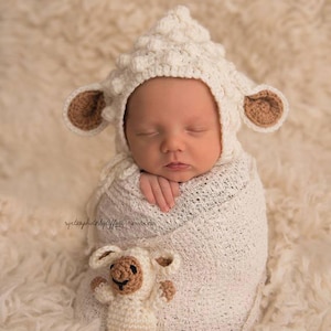 Crochet Newborn Lamb  Bonnet ( for girl or boy)/ Photo prop/ Newborn bonnet/ Lamb bonnet/  Baby shower gift / Easter gift