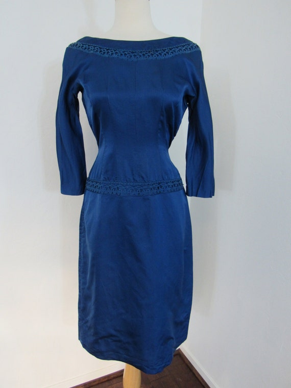 1950s Royal Blue Silk Satin Wiggle Dress - image 2