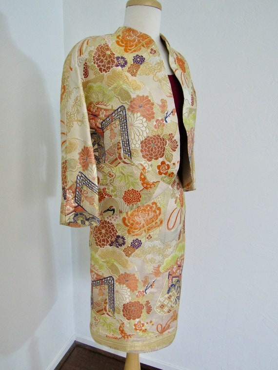 One-of-a-Kind 1950s - 60s Colorful, Asian Design … - image 3