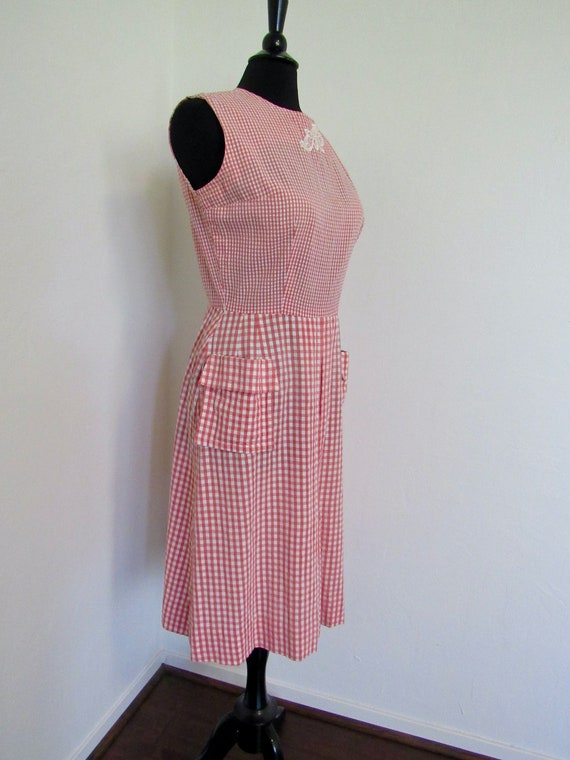 Early 1960s, Cool, Casual & Sassy, Coral, Checked… - image 2
