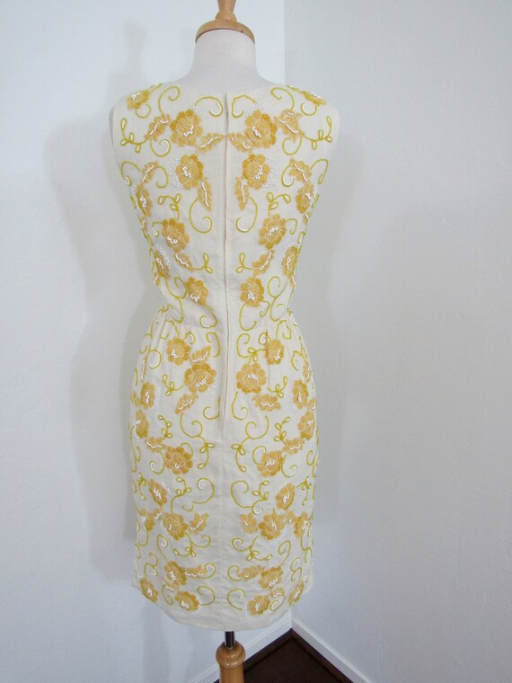 One-of-a-kind 1960s Cotton Wiggle Dress with Amaz… - image 5