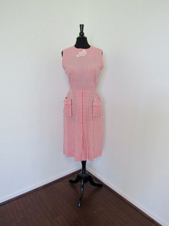 Early 1960s, Cool, Casual & Sassy, Coral, Checked… - image 1