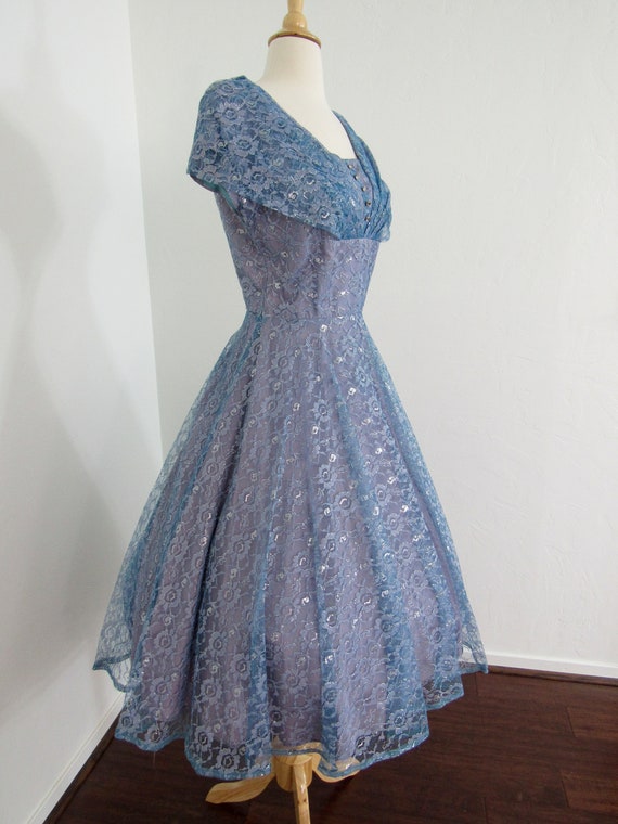 Lovely, Feminine 1950s Blue & Silver Lace Dress w… - image 2