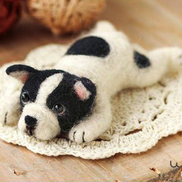 Miniature French Bulldog Needle Felting Kit