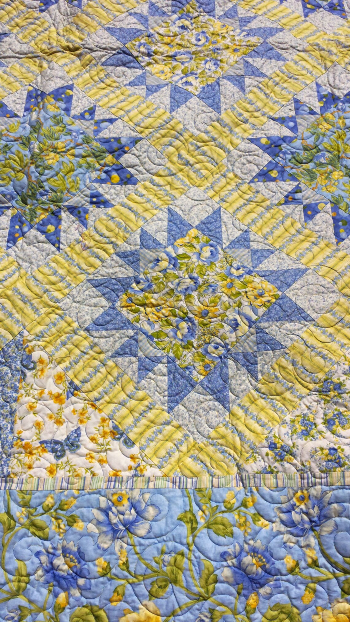 Queen Size Blue and Yellow Floral Quilt Traditional Blue and Etsy