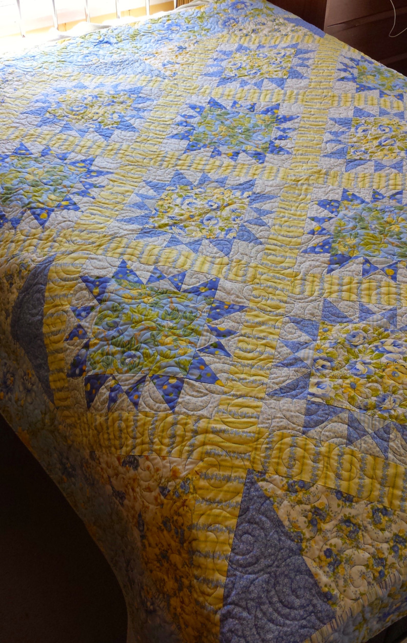 Queen Size Blue and Yellow Floral Quilt Traditional Blue and Etsy