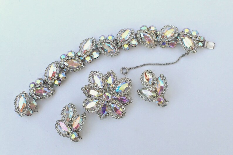 WEISS Bracelet Brooch earring set aurora borealis clear rhinestones AB047