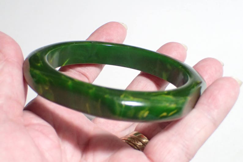 Bakelite Square Spinach Green Bangle Bracelet