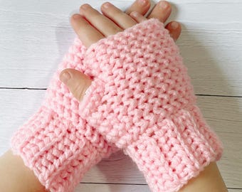 Crochet pattern for Fingerless Gloves