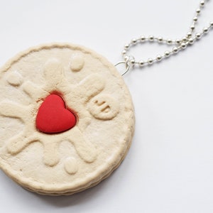 Jammy Dodger Biscuit Necklace - Novelty Jewellery -  Biscuit Jewellery - Statement Necklace - Chunky Necklace - Jammie Dodger - Unique